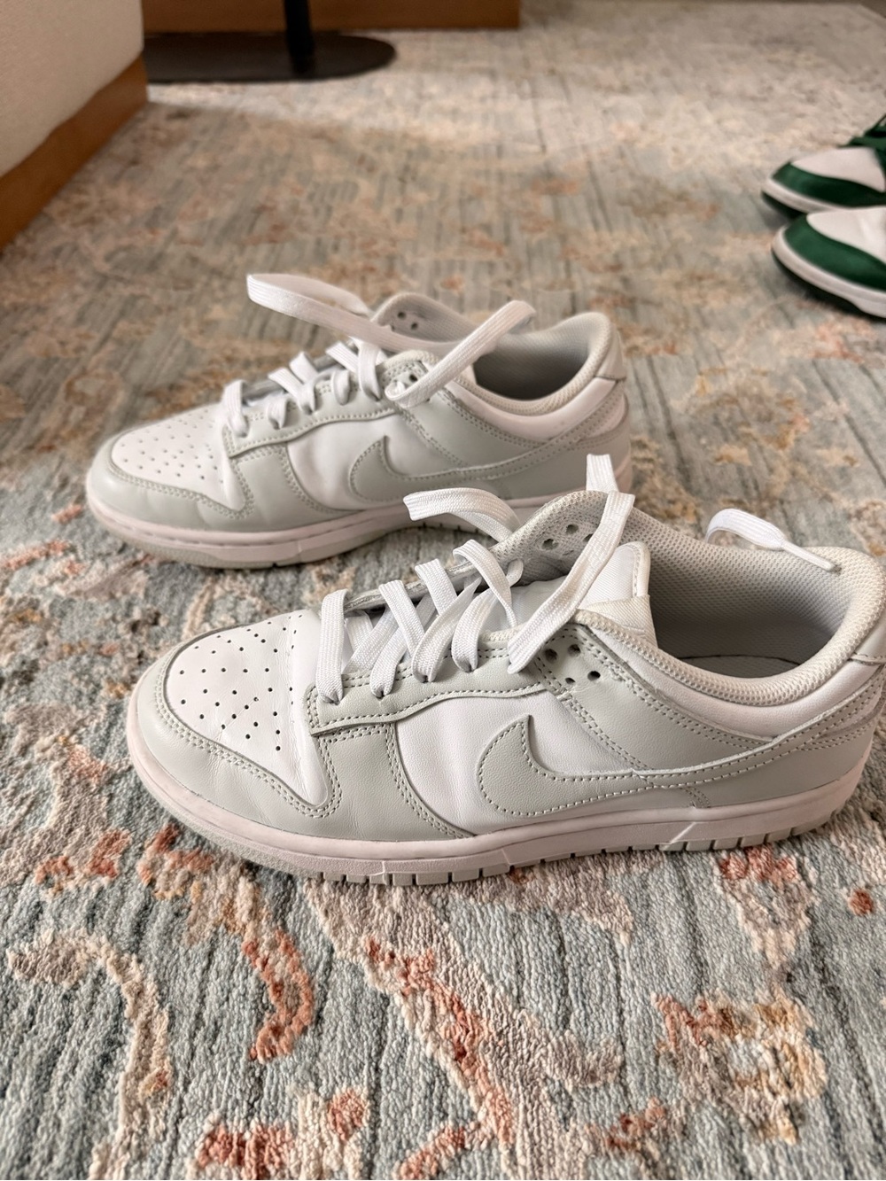 Nike Dunks women’s 8